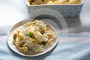 Fish pie mac â€™nâ€™ cheese with cod, carrot & peas