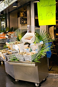 Fish shop in Paris