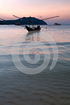 Fishing boat, decline, reflection, water