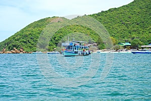 Fishing boat at Larn Island