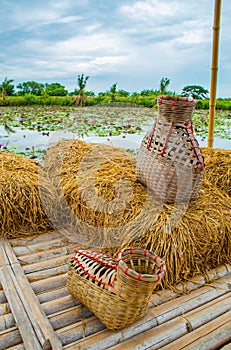 Fishing creel, Bamboo basket put the fish on Rice straw Balcony