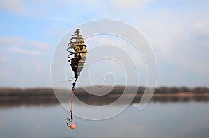 Fishing feeder