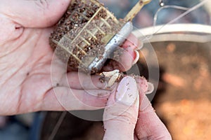 Fishing method feeder