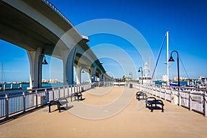 Fishing pier and Clearwater Memorial Causeway, in Clearwater, Fl