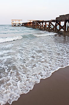 Fishing pier for fishing