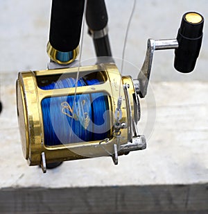 Fishing reel