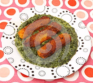 Fishsticks with spinach
