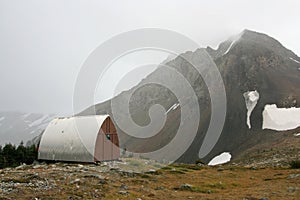 Fissile Peak and Himmelsbach Hut