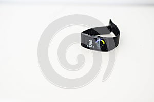 Fit band showing amount of burned calories