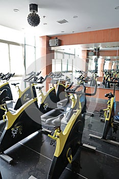 Fitness spinning bike