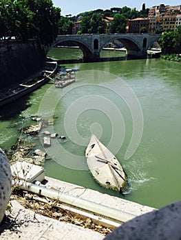 Fiume Tevere in Rome, Italy