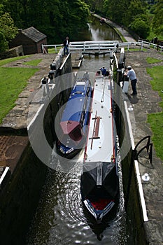 Five rise locks