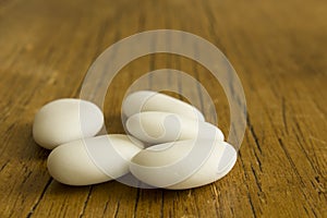 White wedding comfits