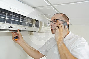 Fixing and maintaining air conditioning system