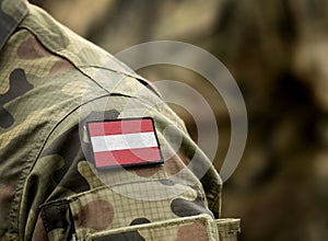 Vlajka z rakúsko na vojenský jednotný. armáda vojsko vojaci. koláž 