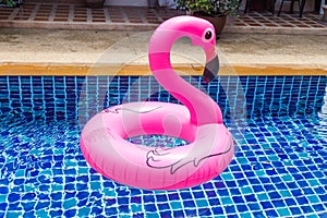 Flamingo flotation device