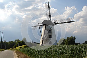 Flanders windmill