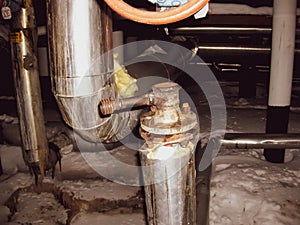 Flange for connecting the steam hose