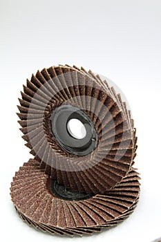 Flap abrasive disc