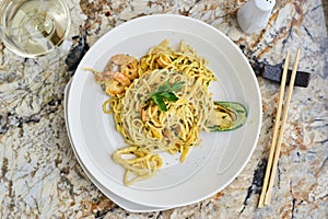 Flat egg noodles with seafood