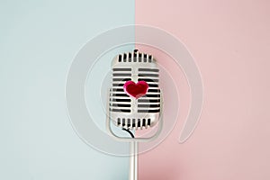 Flat layout of condenser mic with love ornament