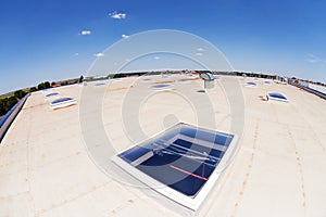 Flat roof on industrial hall