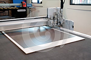 Flatbed cutter/router (cutting plotter) photo