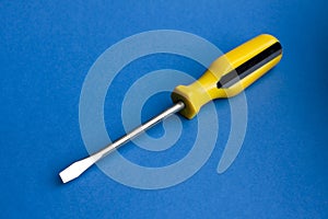 Flatblade screwdriver