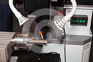 Flaw detector machine