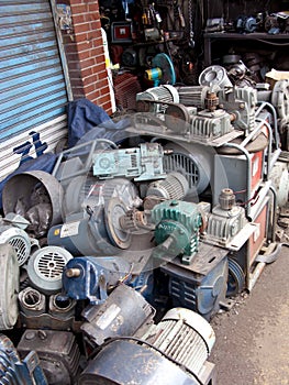 Flea market engines