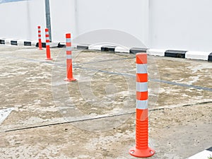 Flexible reflective road divider delineator post road delineators.