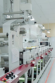 Flexo roll printing machine on packaging industry