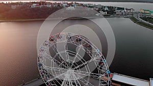 Flight over the Ferris wheel, aerial shooting