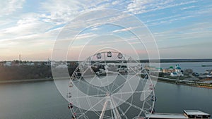 Flight over the Ferris wheel, aerial shooting