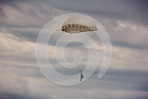 Flight parachute