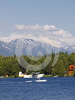 Float plane on Seymore lake