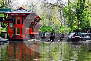 Floating Chinese Restaurant on Regent's Canal, London