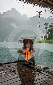 Floating houses and long tail boats at Chieou Laan lake