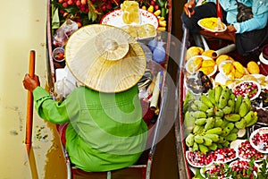 Floating market