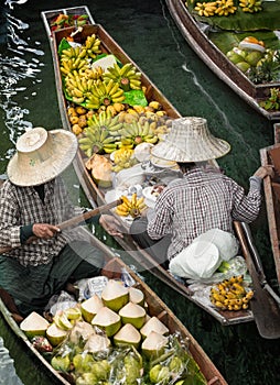 Floating market