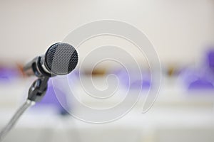 Floating mics in the conference room