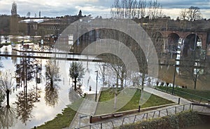 Floods of Severn river water,from it\'s burst banks,after heavy rains,Worcester,Worcestershire,England,United Kingdom