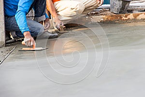 Floor plaster cement