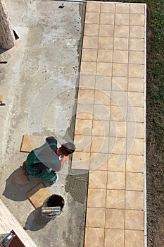 Floor tiles installation