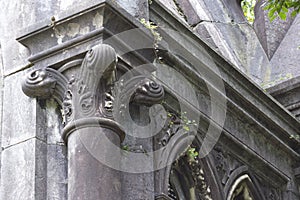 Floral column capital