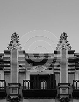 Floral columns on top roof