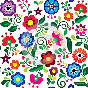 Floral seamless vector pattern inspired by traditional folk art embroidery designs from Mexico - textile or farbic print ornament