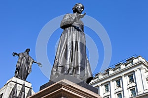 Florence Nightingale Statue