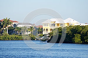 Florida homes on canal