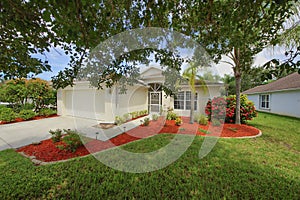 Florida small clean home with fresh new landscaping